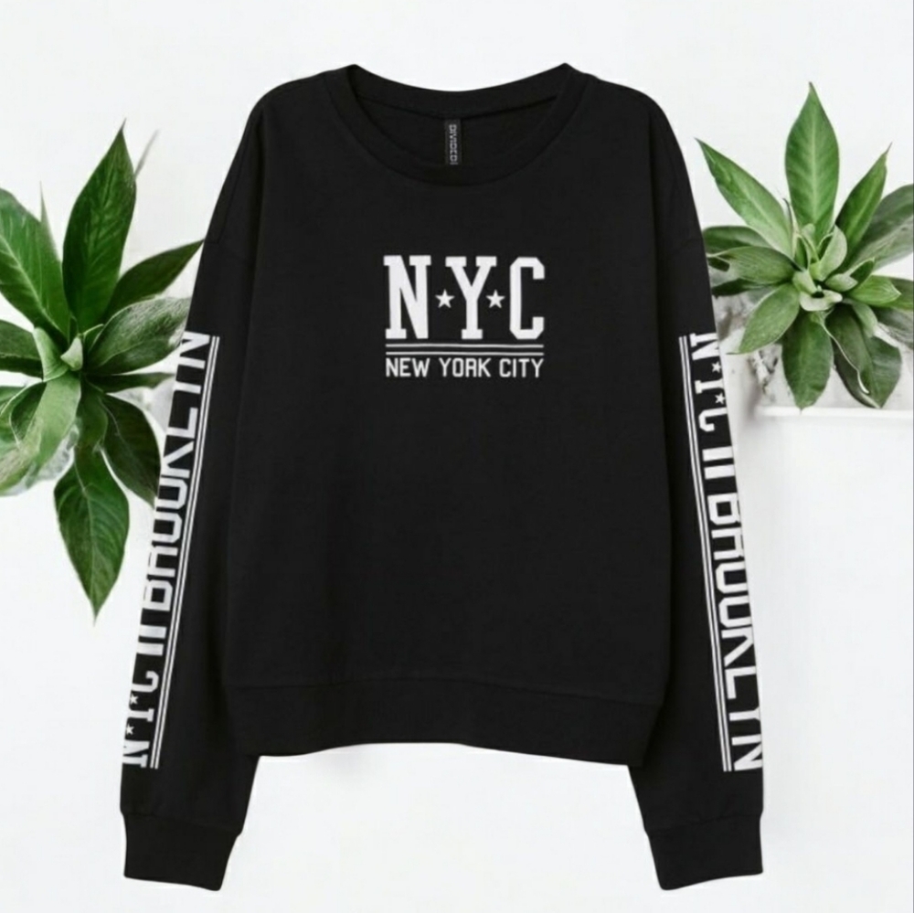 H&M Brooklyn NYC Black Long Sleeve Sweatshirt Size Small - Picture 1 of 6